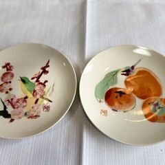 梅にウグイス　絵付け皿２枚セット