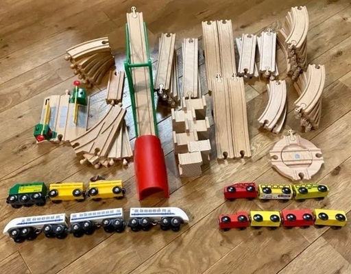 ブリオ　BRIO イケア　IKEA 鉄道　電車　新幹線　レール　踏切り　オマケ