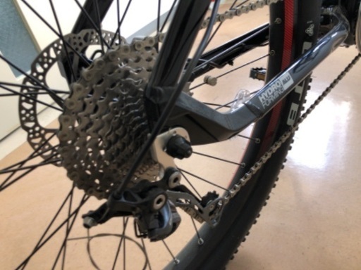 Benelli NERONE27.5+ 電動アシストMTB