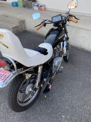 スズキ SUZUKI gn125h