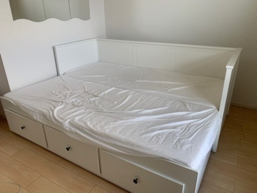 IKEA HEMNES ヘムネス　ベッド