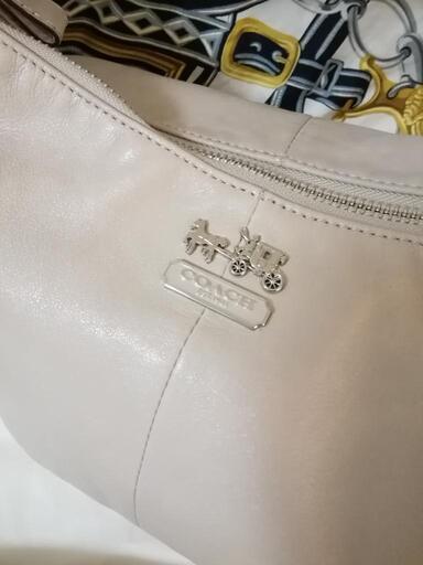 美品。COACH 本革 ホーボー 2way ショルダー付き バッグ - 渋谷区