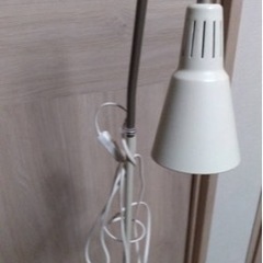 IKEAの電気スタンド