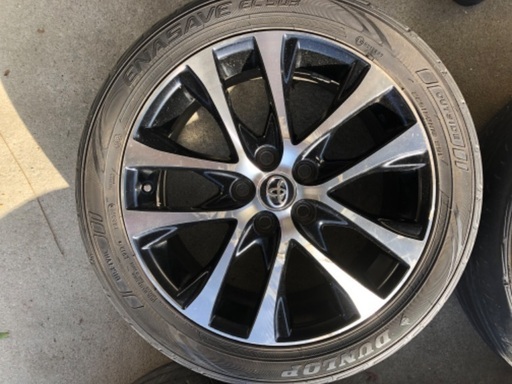 トヨタエスティマ50 18インチ純正ホイール