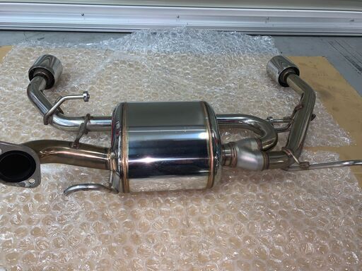 中古美品　TM-SQUARE  ZC32S スイフトスポーツ マフラー　サクラム管　MT用　TMスクエア
