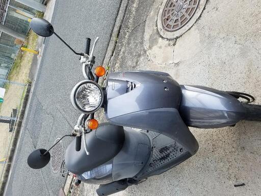 ホンダトゥデイになります。