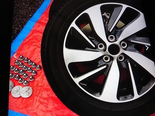 ♪ヨコハマタイヤ215/60R17+17インチ×6.5Jアルミ♪ - 札幌市