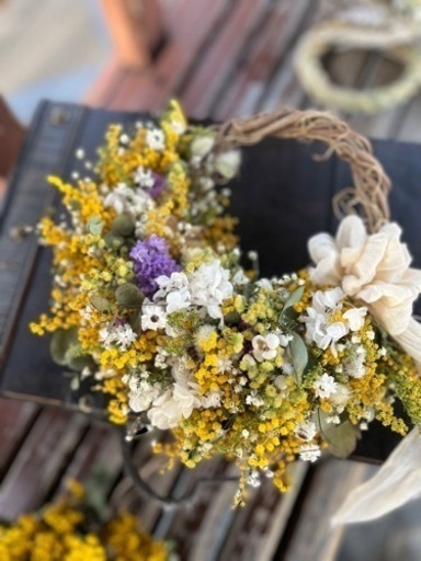 ミモザとかすみ草のリースブーケ ミモザとかすみ草のブーケ〈ブートニア付き〉 - ERIKA-123'S