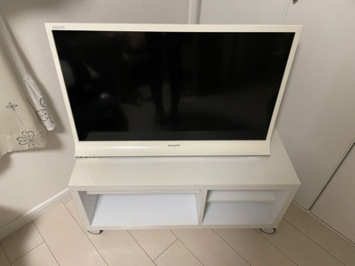 お値下げします！テレビ、テレビ台セット！