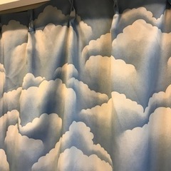 雲柄のカーテン