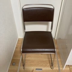パイプ椅子2脚KOKUYO製