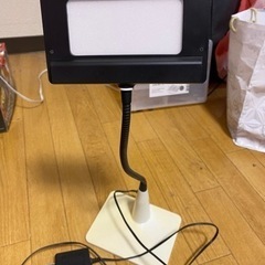 Kowa  デスクライト　LEDライト