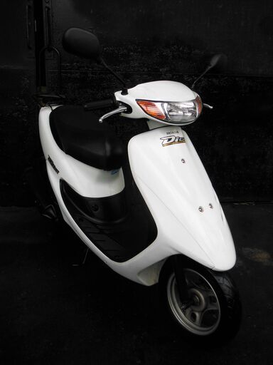 美車HONDA DIO50ホワイトセル始動　軽整備点検済み　すぐ乗り出せます。直接引き渡し　配送手配も可　ディオ