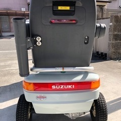 スズキ　セニアカー　ET4D7