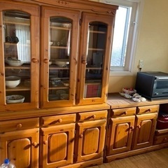 食器棚とキッチンカウンターのセット