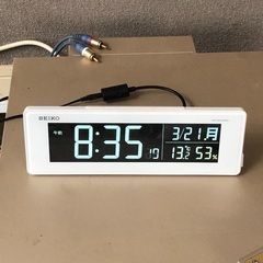 セイコー デジタル電波時計 日付 横須賀