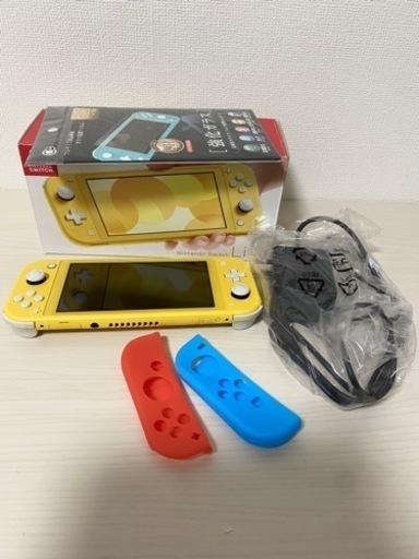 Nintendo Switch NINTENDO SWITCH LITE イエ…