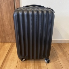 機内持ち込みサイズ スーツケース 美品
