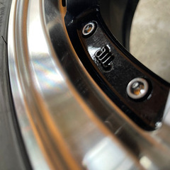 ●●● 【週末限定値下】175 65 15 新品に近いホイールと低走行タイヤセット ●●●