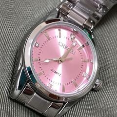 腕時計:女性用:ピンク色