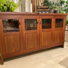 宇都宮でオシャレな家具を探すなら『オトワリバース！』家具蔵 KAGURA ローボード W1600 サイドボード ウォールナット 収納家具 リビング家具 中古品