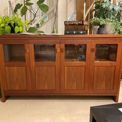 宇都宮でオシャレな家具を探すなら『オトワリバース！』家具蔵 KAGURA ローボード W1600 サイドボード ウォールナット 収納家具 リビング家具 中古品