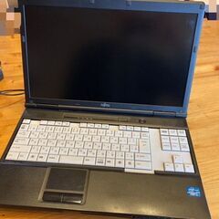 LIFEBOOK A561/D ジャンク