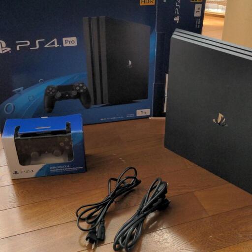 【美品】SONY PlayStation4 CUH-7200BB01