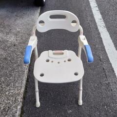 確定済み 介護用折りたたみ椅子