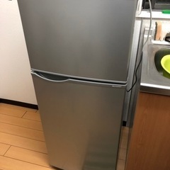 冷蔵庫　SHARP (SJ-H12B)
