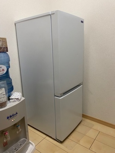 【お譲り先決定！】2ドア冷蔵庫（156L・右開き）
