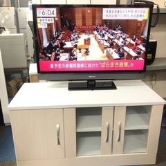 🚛🚛大阪市内配達設置無料🚛🚛液晶東芝　32インチ台セット🉐⭕️保証付き