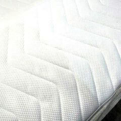 定価182,000円♪　koala コアラ　Newクイーンサイズマットレス BREEZE　160×195×27 低反発 至福の寝心地