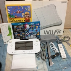 【付属品多数】WiiU 32GBモデル ソフト4本 WiiFit...