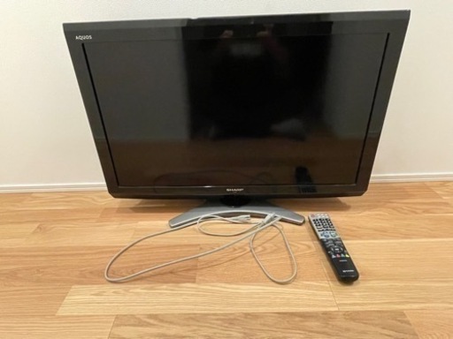 シャープ32インチ　テレビ