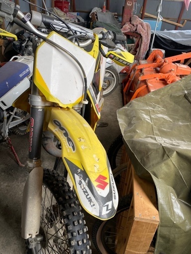 スズキRM 125 RF16A