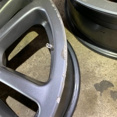 値下げ！RAYSベスタ7J-17／4穴PCD114..3+42