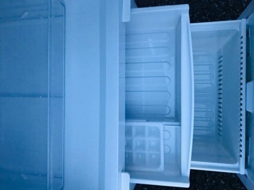 ET2447番⭐️SHARPノンフロン冷凍冷蔵庫⭐️