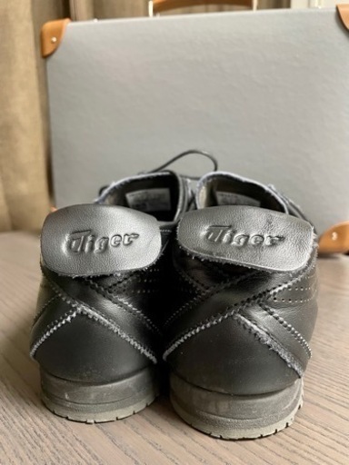【使用回数1回】オニツカタイガー　MEXICO 66 SD SLIP-ON