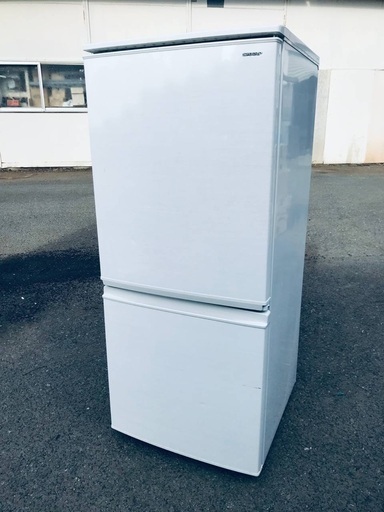 ♦️EJ2427番 SHARPノンフロン冷凍冷蔵庫 【2018年製】