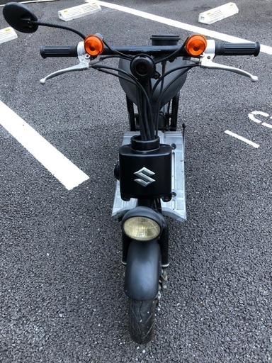 再出品・SUZUKIチョイノリSS・メーター上の走行距離が395キロで5年の間に倉庫に保管されていた車両・レストアベース