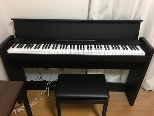 新品に近いKORG LP-380 電子ピアノと専用の椅子をセットで！（3月28日まで！！！） 新品に近いKORG LP-380 電子ピアノと専用の椅子をセットで！（3