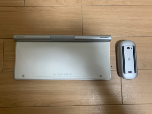 iMac 2013 21.5インチ型 マウスキーボード付き
