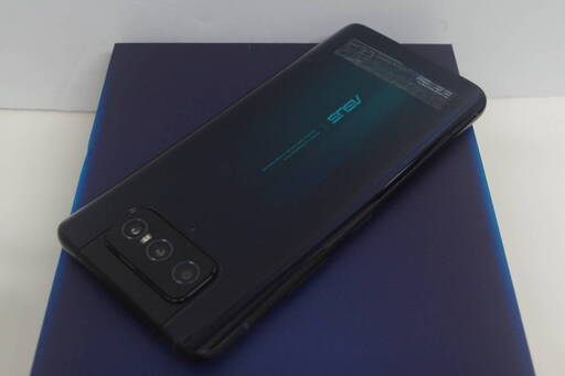 国内SIMフリー ASUS Zenfone 7 ZS670KS 128GB 8GB RAM BLACK/ブラック