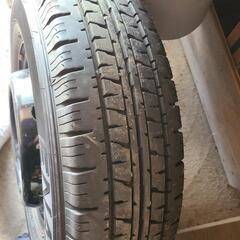 トラック　タイヤほぼ新品同様　195/80/15　2本