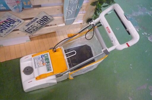 【愛品館八千代店】リョービ　LM-2310　電子芝刈機