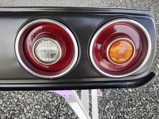 スカイライン ケンメリ-ヨンメリ-テールパネル 中古 パーツの通販はau 
