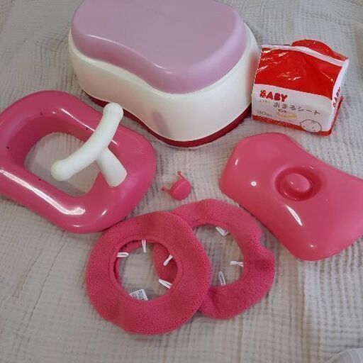 お譲り先決定 赤ちゃん本舗限定カラー Combi コンビ トイレトレーニング ベビーレーベル おまるでステップcolorplus ピン Ari 船橋のベビー用品 おむつ トイレ用品 の中古あげます 譲ります ジモティーで不用品の処分