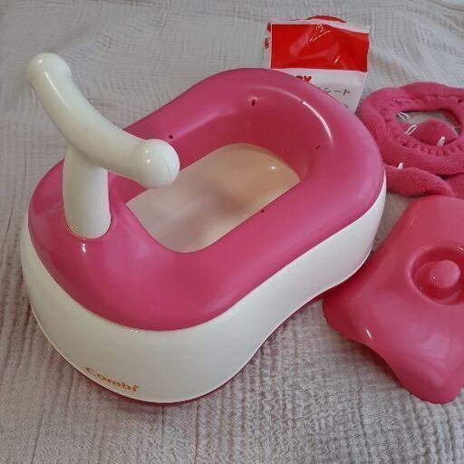 お譲り先決定 赤ちゃん本舗限定カラー Combi コンビ トイレトレーニング ベビーレーベル おまるでステップcolorplus ピン Ari 船橋のベビー用品 おむつ トイレ用品 の中古あげます 譲ります ジモティーで不用品の処分