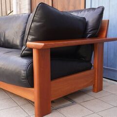 BRUNCH(ブランチ)のオーダーメイドソファ SO-0058-3P 無垢材 W2180木枠ソファ/本革です。チェリー無垢材を使用した格子状のフレームが魅力のレザー3人掛けソファ。ナガノインテリア製。CC223